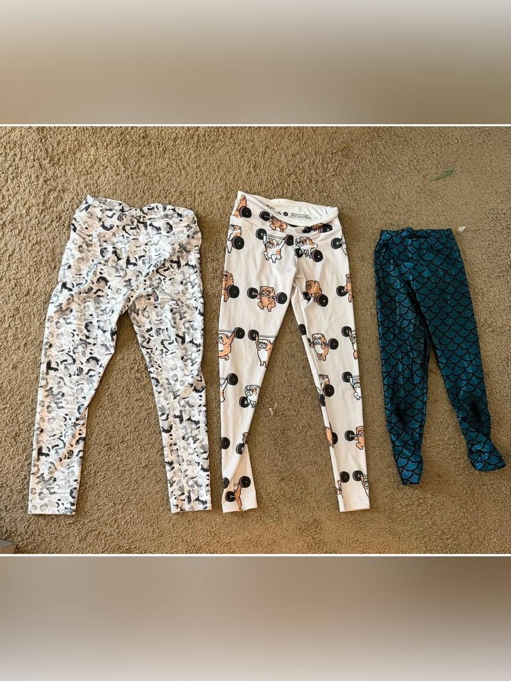 LOT 4 pairs of leggings. mix and match with other leggings that I’m selling
